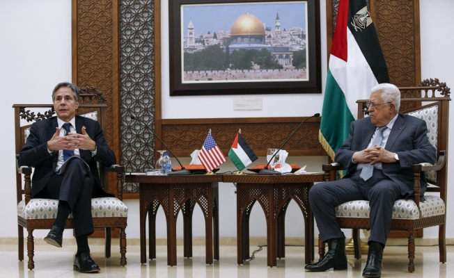 ABD Dışişleri Bakanı Blinken, Filistin Devlet Başkanı Abbas’la bir araya geldi