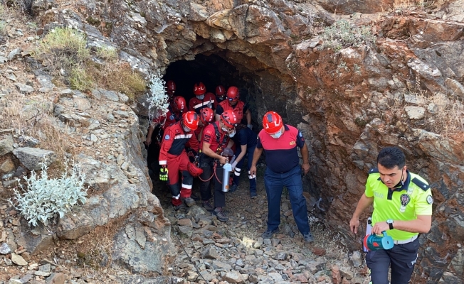 Atıl durumdaki maden ocağı kuyusuna düştü, 3 saatte kurtarıldı