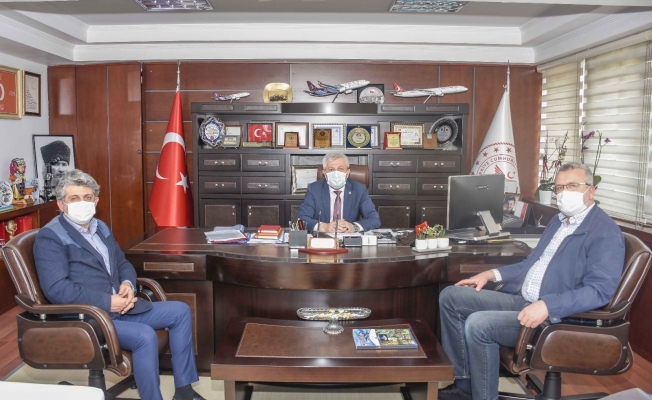 Başkan Özkan: "Sağlık çalışanlarımıza destek oluyoruz"