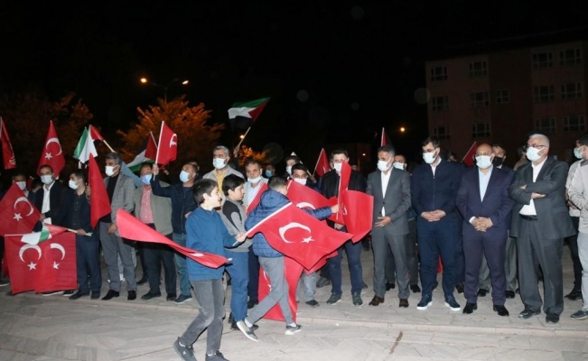 Bitlis’te 100 araçlık konvoyla İsrail’e kınama