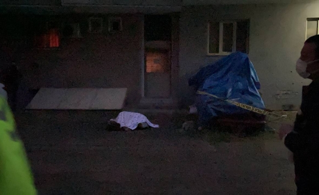 5. kattan düşen yaşlı adam hayatını kaybetti