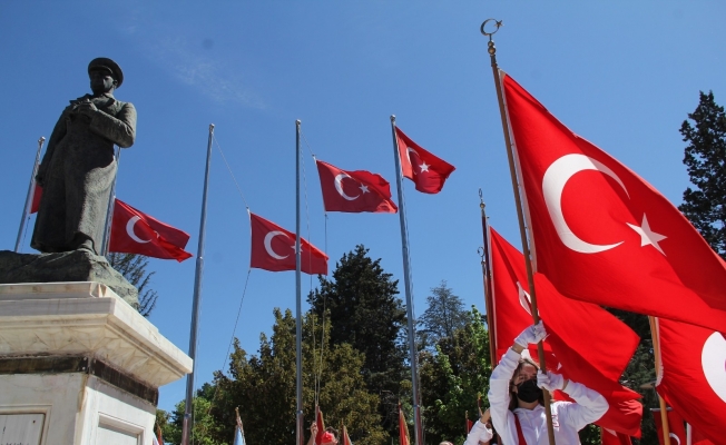 Çorum’da 19 Mayıs Atatürk’ü Anma, Gençlik ve Spor Bayramı kutlamaları