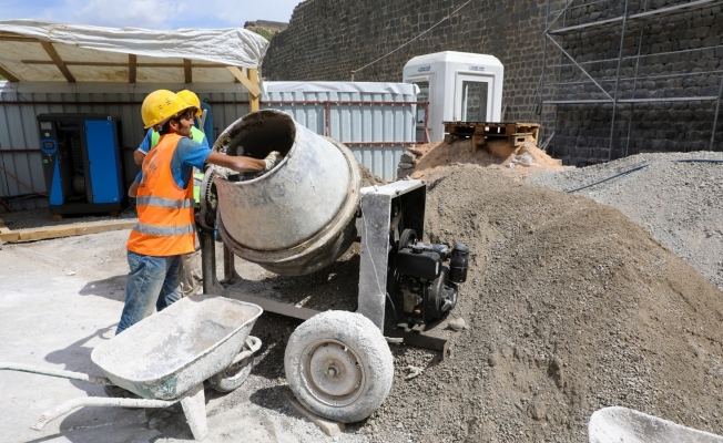 Diyarbakır Surlarındaki restorasyon çalışmaları yüzde 25’i kapsayacak şekilde genişledi
