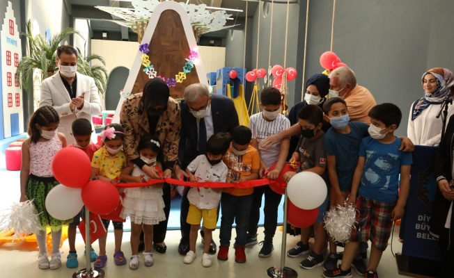 Diyarbakır Valisi Karaloğlu, Çocuk Akademisi’nin açılışını yaptı