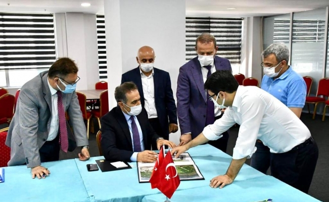 Edremit’te eğitim ve spor yatırımları masaya yatırıldı Edremit’te eğitim ve spor yatırımları masaya yatırıldı