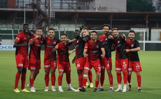 Gaziantep FK’da 10 futbolcunun sözleşmesi sona erdi