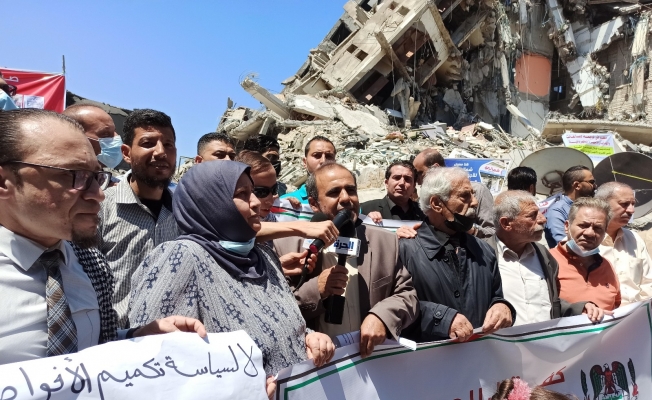 Gazze Gazeteciler Sendikasından, İsrail’in hedef aldığı medya kuruluşları için destek gösterisi