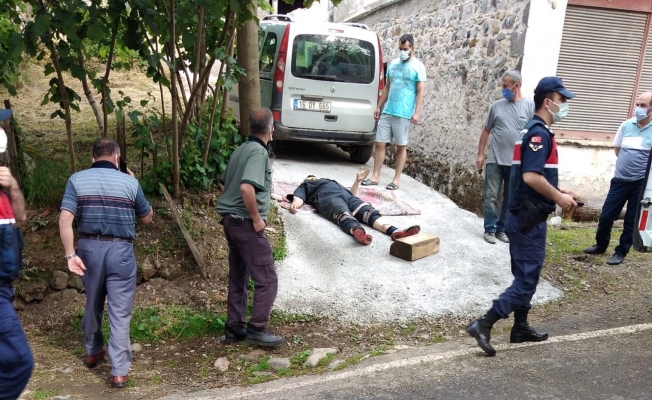 Görele’de iki araç kafa kafaya çarpıştı: 4 yaralı