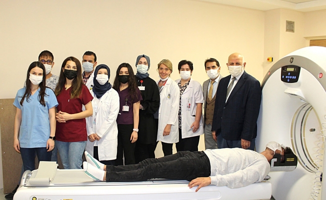 Karasu Devlet Hastanesi’ne tomografi cihazı kazandırıldı