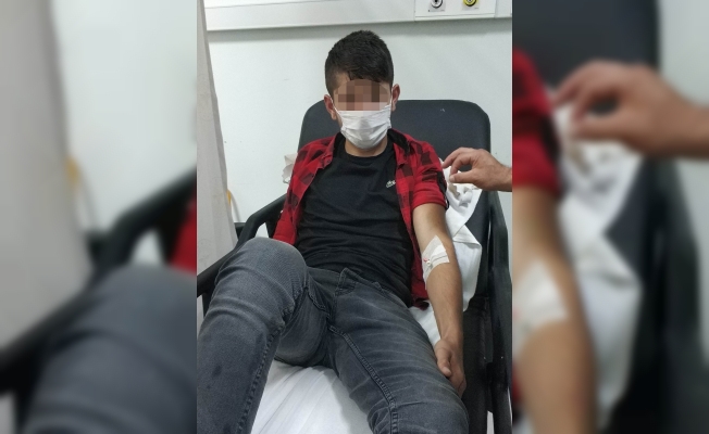 Kazada yaralandı, hastanede "Duvardan düştüm" dedi