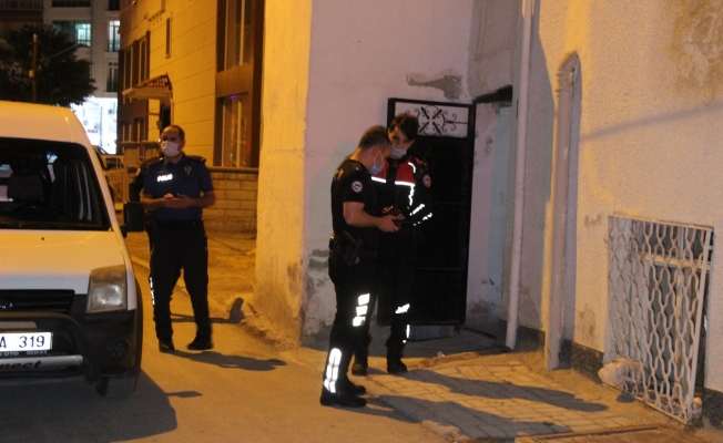 Kocası tarafından kazayla vurulan 2 çocuk annesi kadın kurtarılamadı