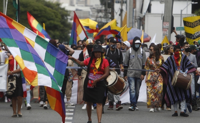 Kolombiya’da hükümet karşıtı protestoların 1. ayında sokaklar karıştı: 4 ölü