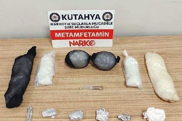 Kütahya’da 1 kilo uyuşturucu ele geçirildi: 2 gözaltı
