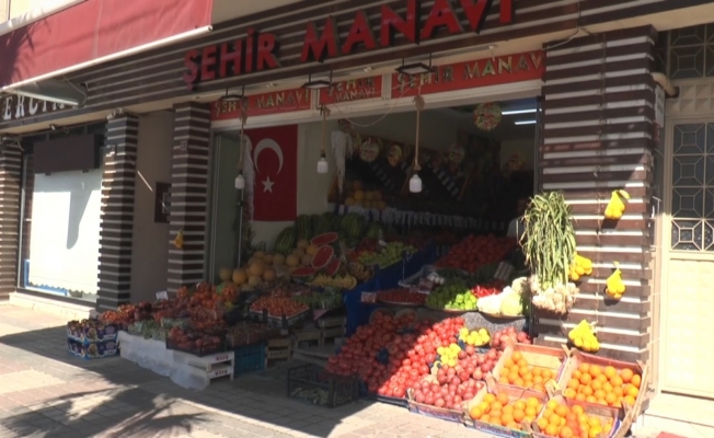 Manava dadanan hırsız kamerada