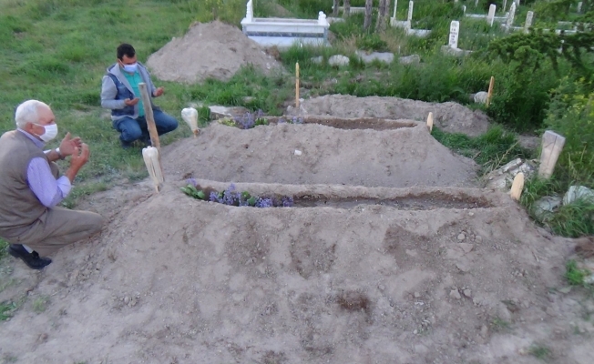 (ÖZEL) - Bir gün arayla Covid-19’a yenik düştüler