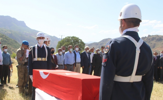 Siirt’te şehit güvenlik korucusu için tören düzenlendi