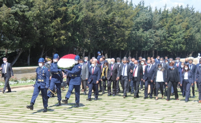 Sosyal Güvenlik Kurumu Başkanı Yılmaz, Anıtkabir’i ziyaret etti