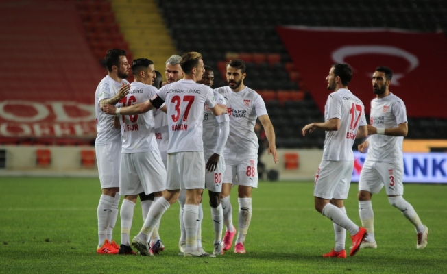 Süper Lig: Gaziantep FK: 0 - Sivasspor: 1 (İlk yarı)