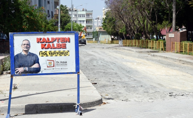 Tarsus’ta tam kapanmada yol çalışmalarına hız verildi