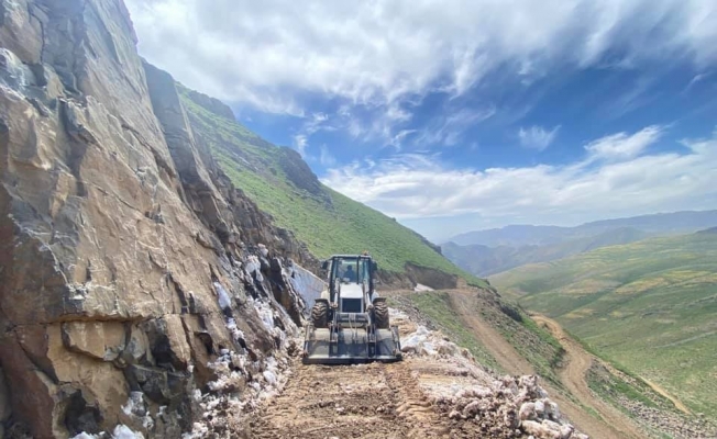 Uludere’deki yayla yolları açılıyor