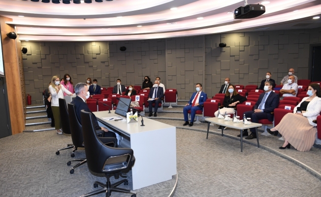 Vali Elban: "Bağımlılıkla mücadelede toplumsal duyarlılık arttırılmalı"