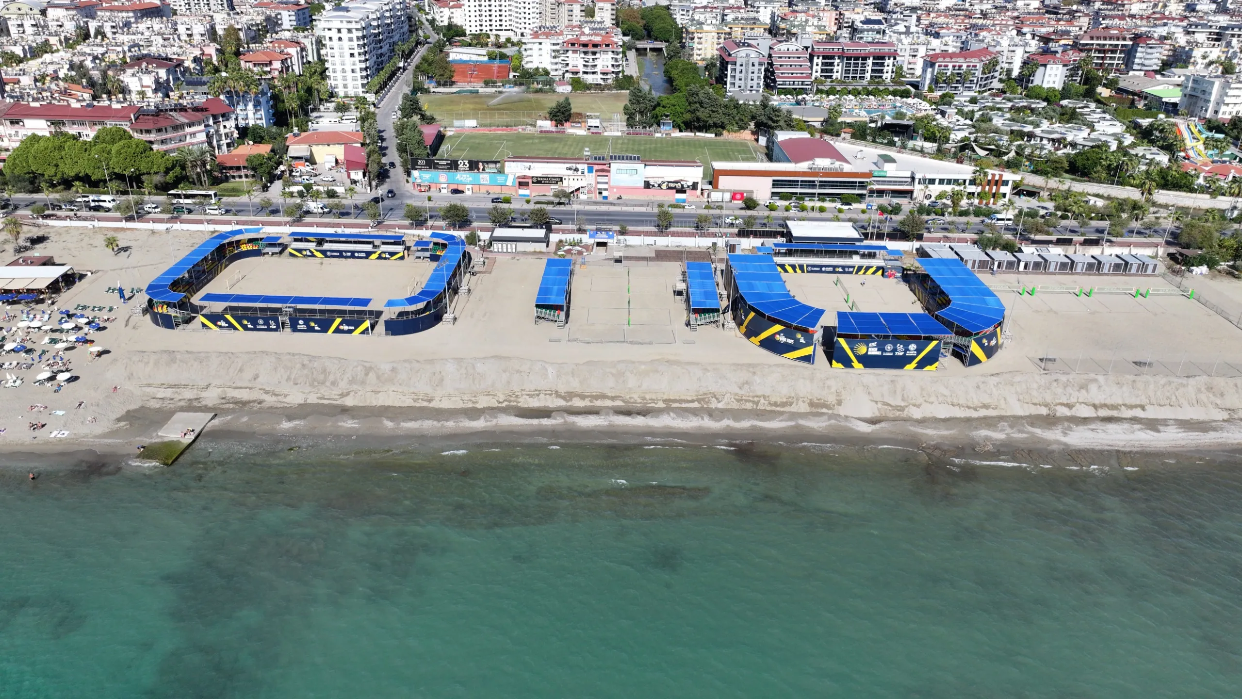 ALANYA BELEDİYESİ’NDEN ÜCRETSİZ PLAJ VOLEYBOLU ETKİNLİĞİ VE HALK TURNUVASI