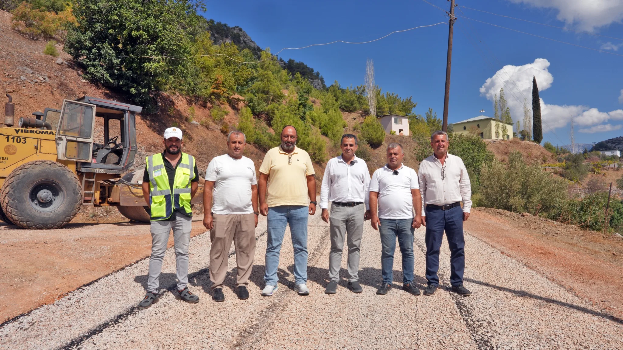 Alanya kırsalındaki Çamlıca’da asfalt SEVİNCİ