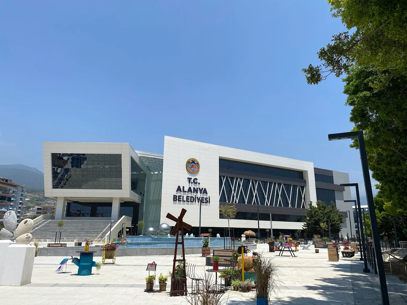 Belediyeye ait işyerleri ihaleye çıkıyor