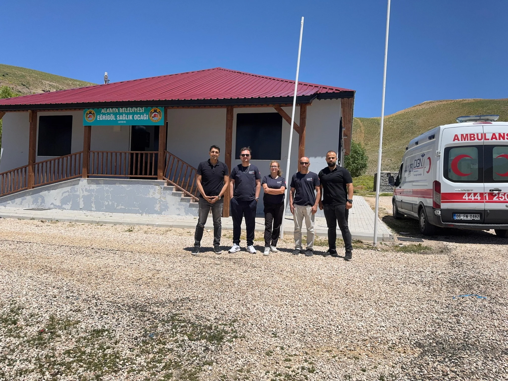 Eğrigöl ve Çayarası’nda sağlık ekipleri şifa dağıttı