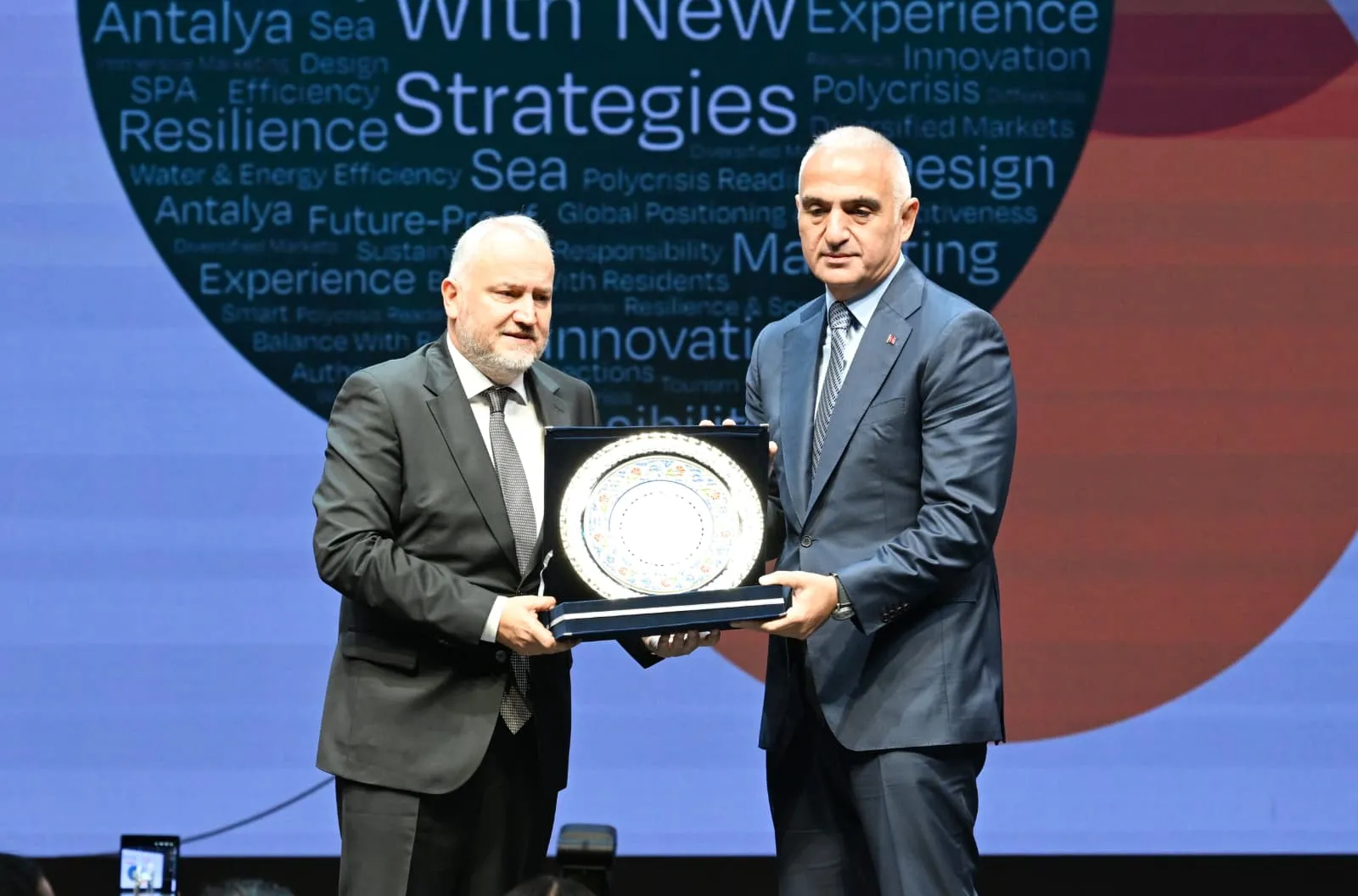 15. ULUSLARARASI RESORT TURİZM KONGRESİ ANTALYA’DA GERÇEKLEŞTİRİLDİ