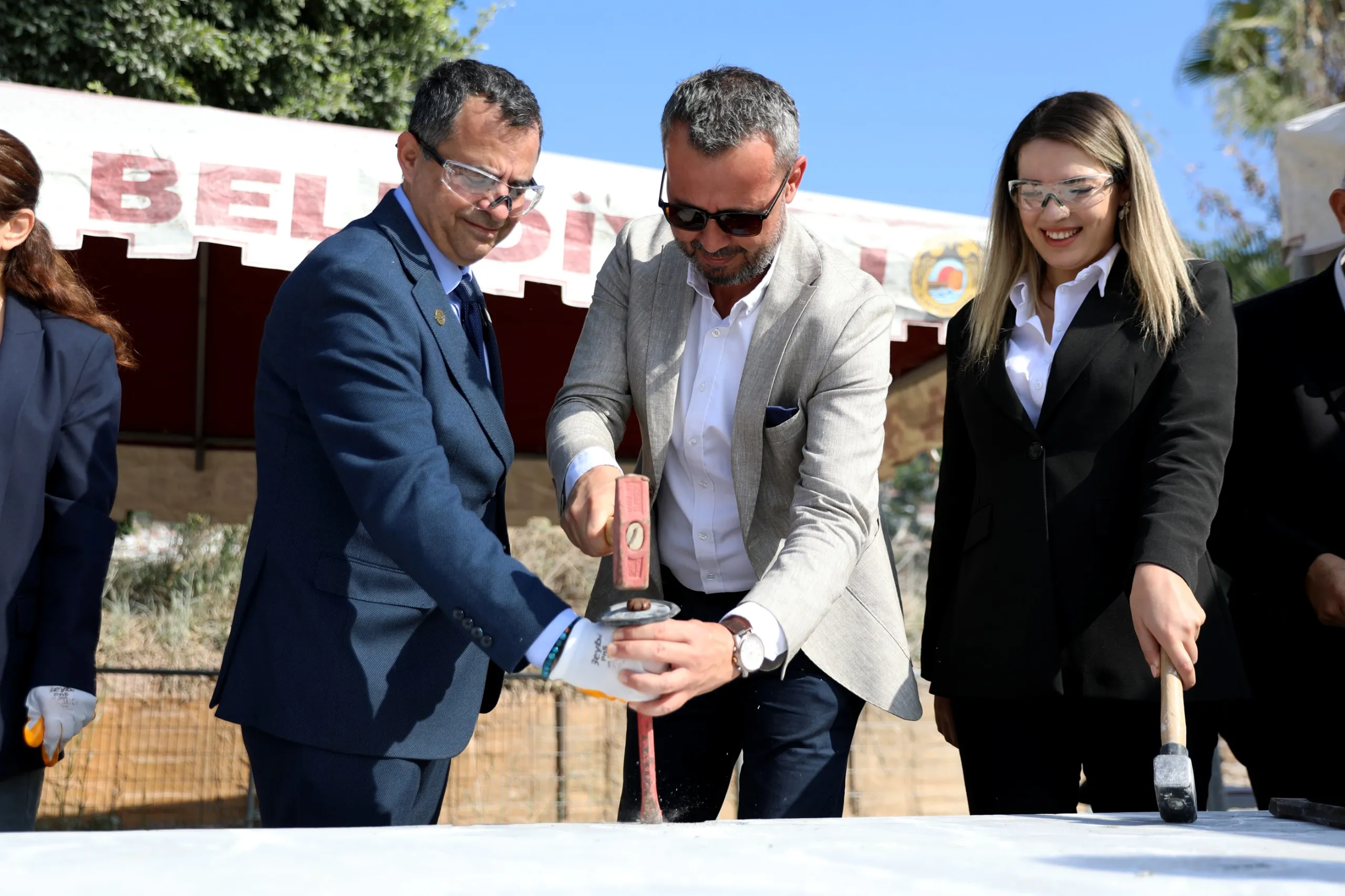 20. ULUSLARASI ALANYA TAŞ HEYKEL SEMPOZYUMU BAŞLADI