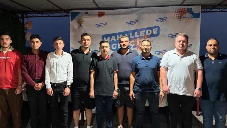 Alanya Ak Parti’nin “Mahallede Gençİz” programına büyük ilgi