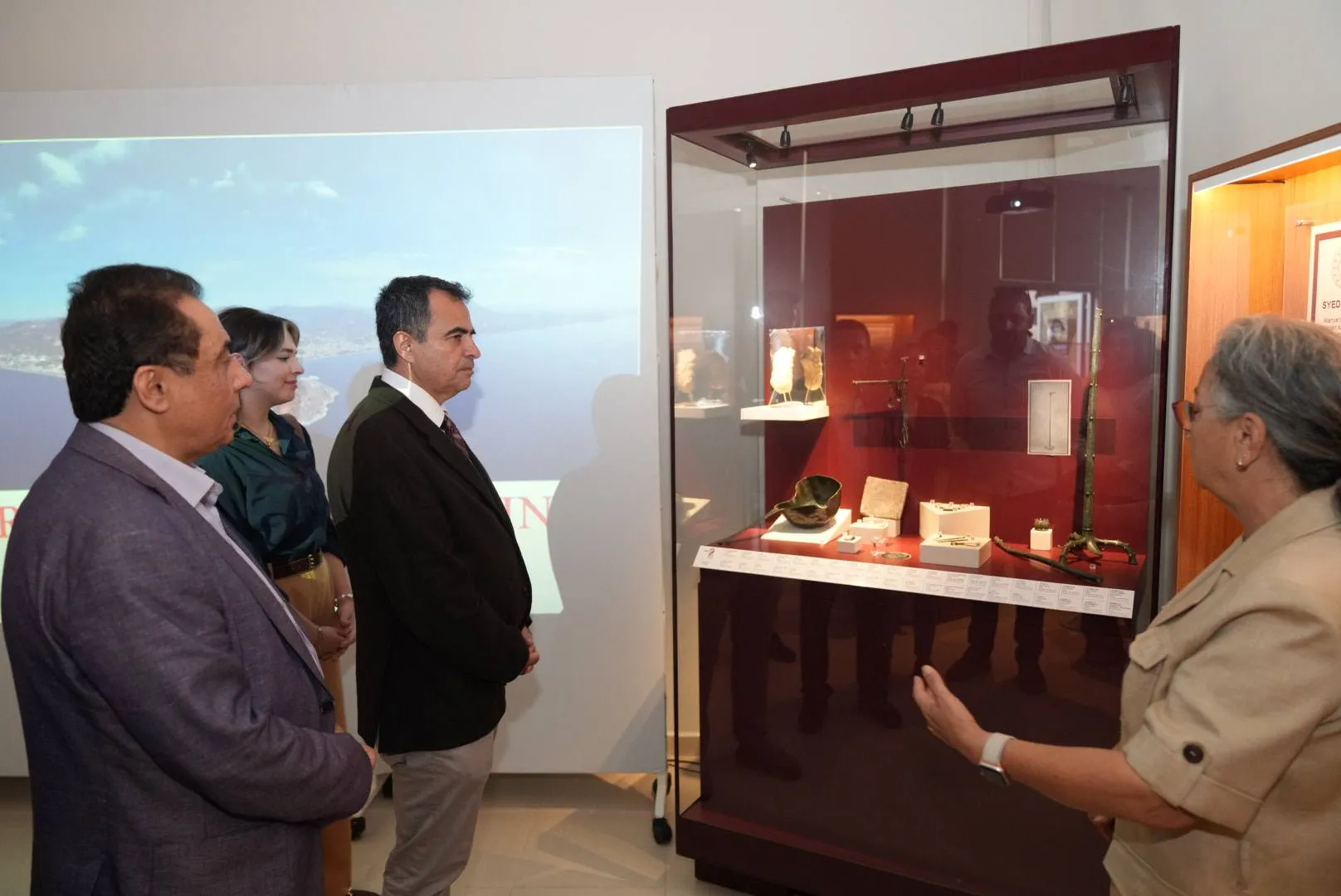 "Alanya ve Arkeoloji Sergisi"nin açılışı gerçekleştirildi. 