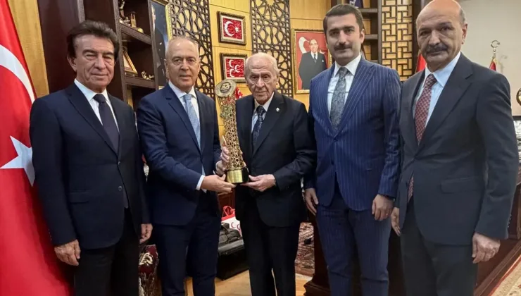 Alanyalı başkan Müftüoğlu’dan Devlet Bahçeli’ye ZİYARET