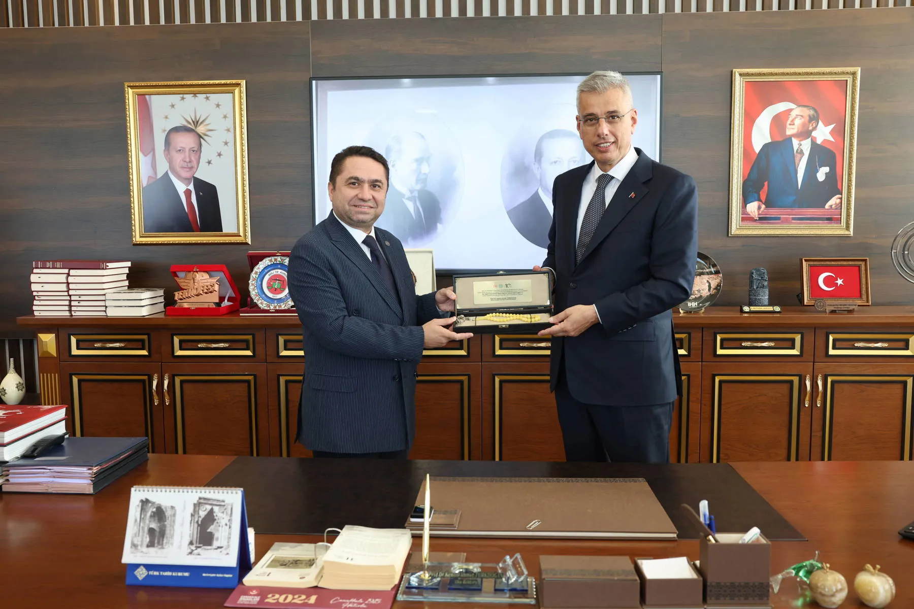 ALKÜ’DE AKADEMİK AÇILIŞI BAKAN MEMİŞOĞLU YAPTI