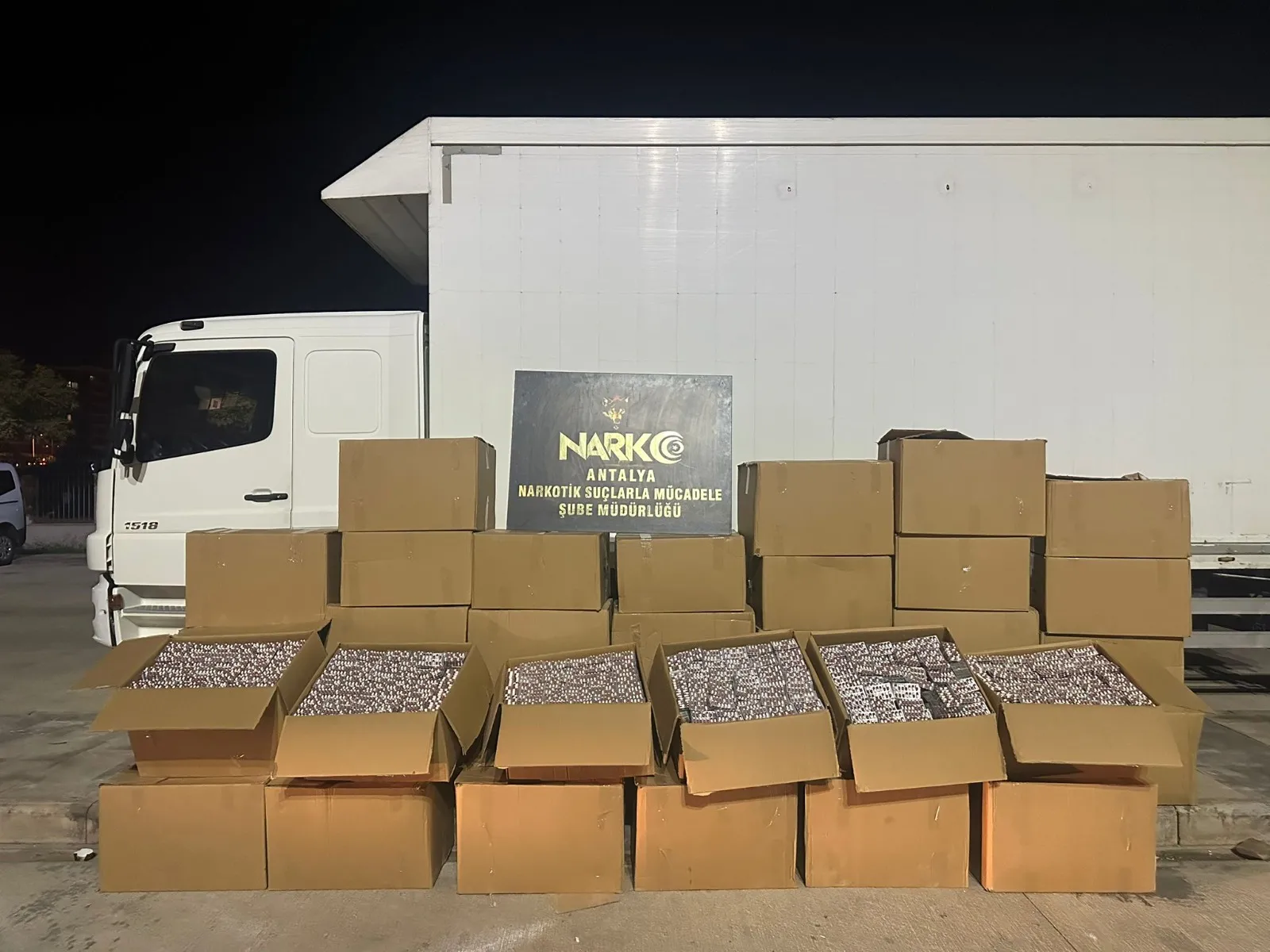 Antalyada ele geçirilen uyuşturucu hap rekoru