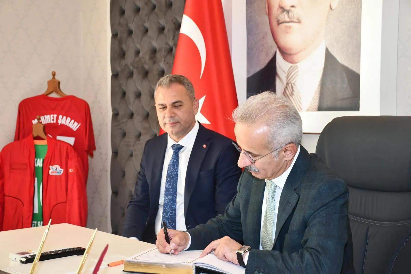 Bakan Uraloğlundan Alanyada kritik ziyaretler