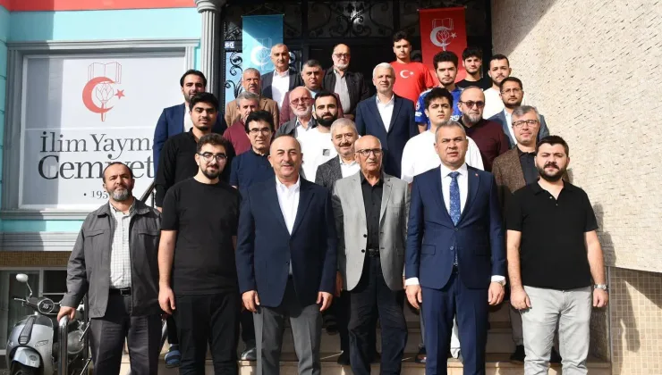 Çavuşoğlu İlim Yayma Cemiyeti’nin konuğu OLDU