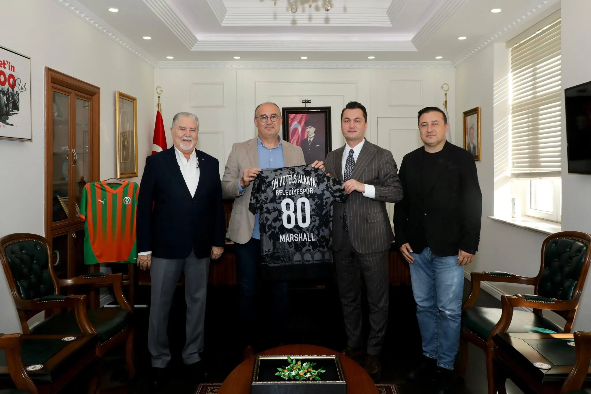 Alanya Belediyespordan Kaymakam Öztürke Ziyaret