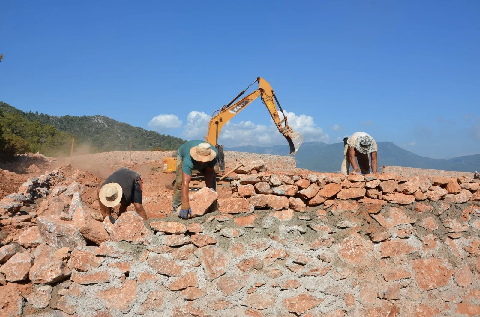 Alanya Cikcilli Mezarlığı’nın kapasitesi artırılıyor