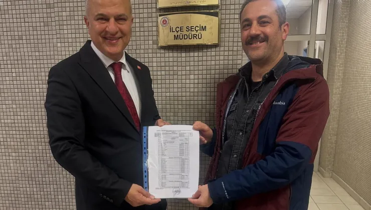 Başkan Akkaya mazbatasını aldı! ESNAFA TEŞEKKÜR ETTİ