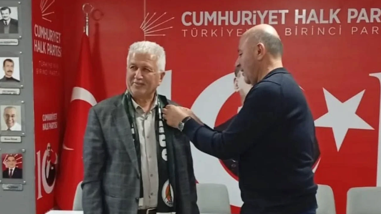 Mahmutlar CHP’de Cengiz Uğurkutu dönemi başladı
