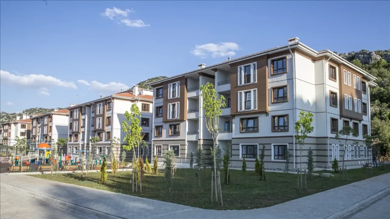 TOKİ Antalya’da Alanya imarlı arsa satacak