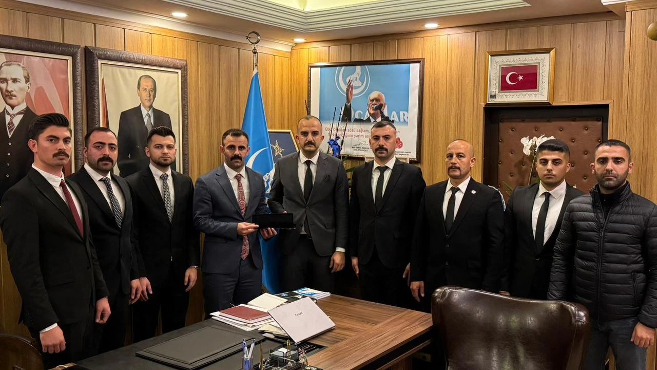 Ülkü Ocaklarında Alanyadan 3 isim il yönetimine girdi