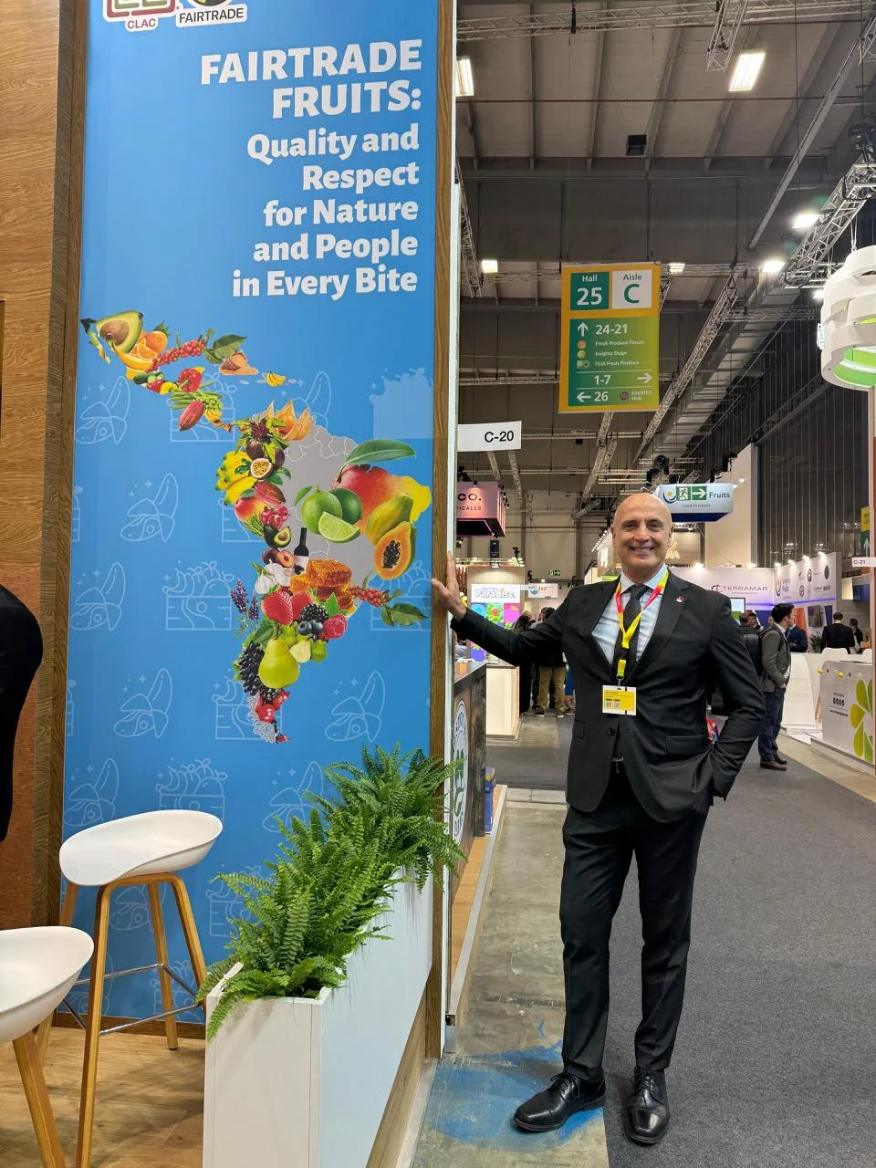 Açıkalın Almanya’da Meyve Fuarı’da Alanya’yı temsil