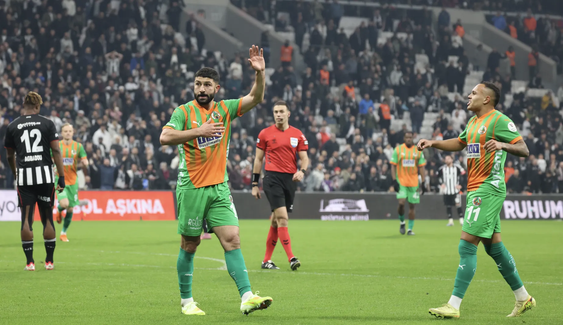 Alanyaspor galibiyeti kaçırdı: 2-2