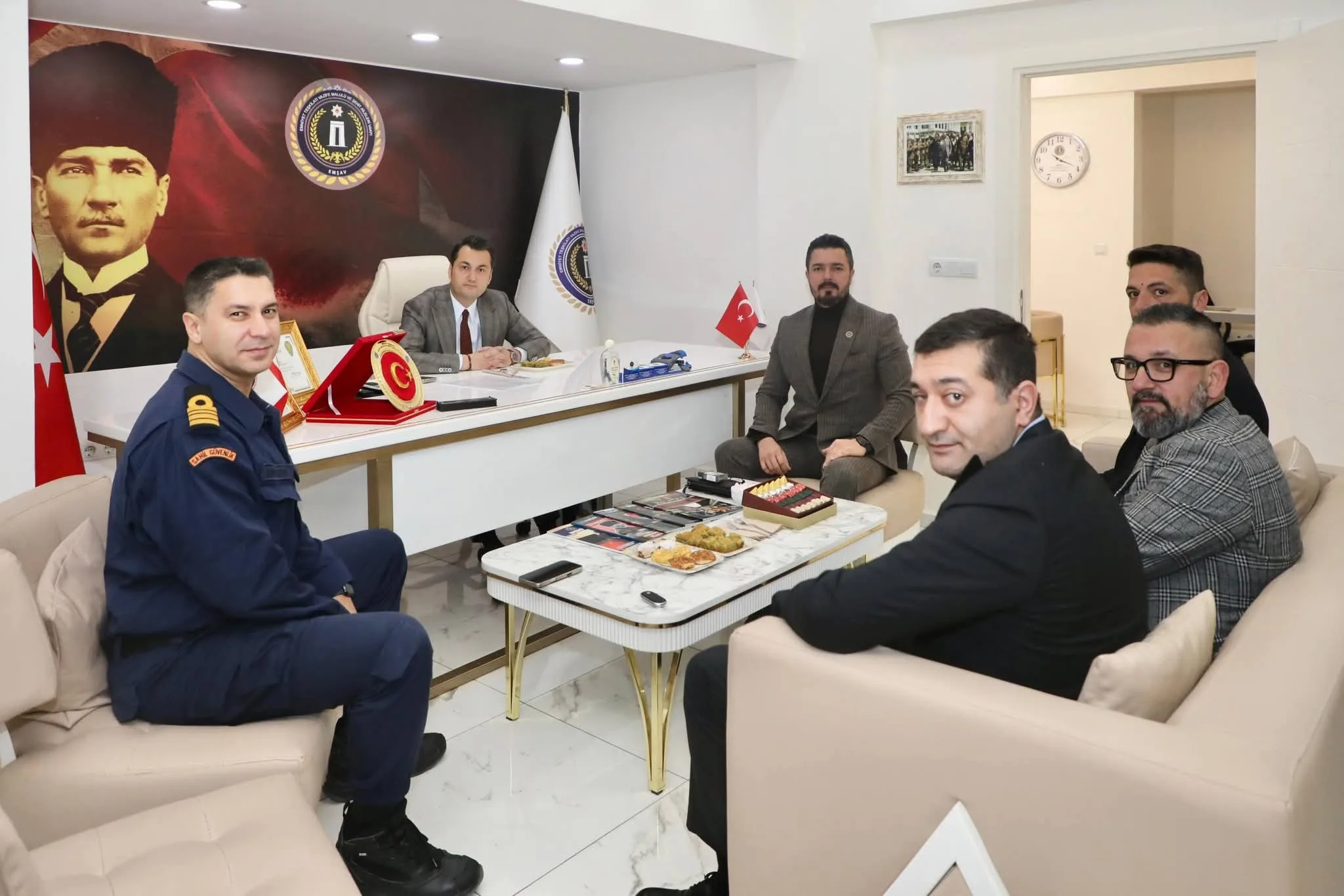 Kaymakam Öztürkden EMŞAV Alanyaya ziyaret