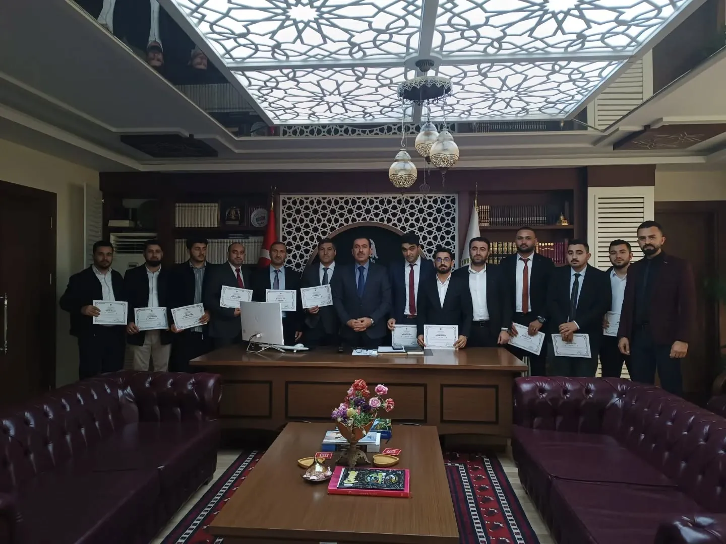 Müftü Sevenden Kursa Katılanlara Belge