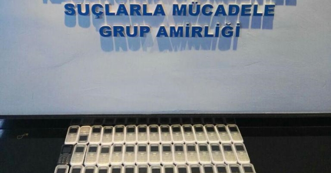 60 adet kaçak telefon ele geçirildi