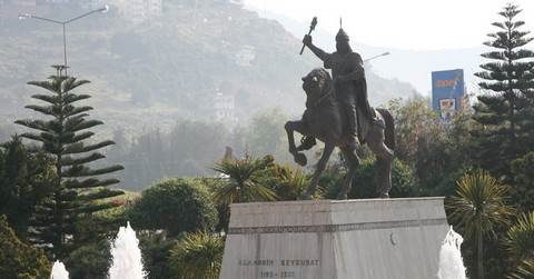 Alaeddin Keykubat Anıtı yenileniyor